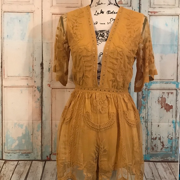 kay_korner Pants - Honey Punch Exclusive Mustard Lace Romper